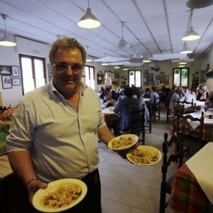 La bocciofila Costanza seduce i gourmet "copiando" chef Scabin