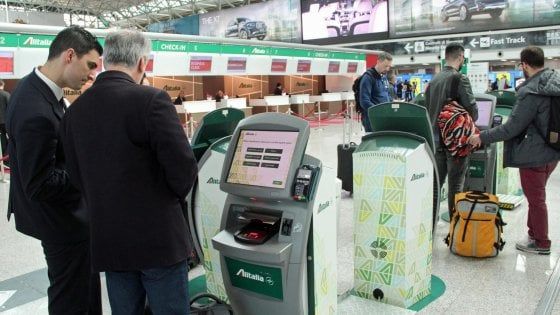 Aeroporto Fiumicino, passeggero denuncia: "Mi hanno rubato l'orologio durante controlli di sicurezza"