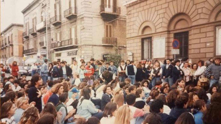 Liceo Socrate in assemblea 38 anni dopo: di nuovo insieme i protagonisti delle battaglie dell’88