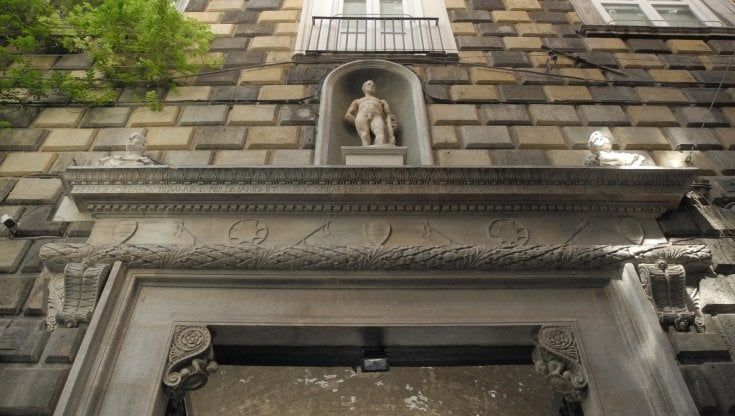 Napoli, archivi e biblioteche: la Soprintendenza resta con 4 addetti