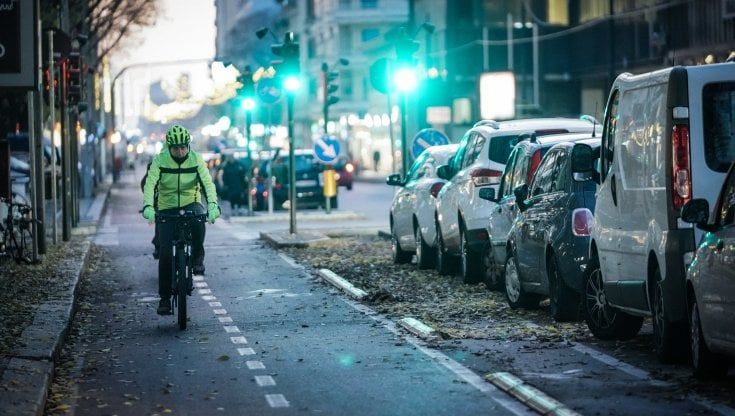 Il Governo tagli i fondi per le ciclabili, la Regione: "Un passo indietro insensato"