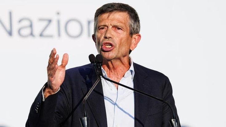 Legge elettorale, Lupi: “Alla Camera sarà messa la fiducia”. FI: “Soglia per il premio resta al 42%”