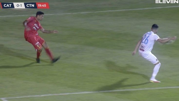 Il Catania pareggia a Catanzaro, ma l'errore dell'arbitro danneggia i rossazzurri