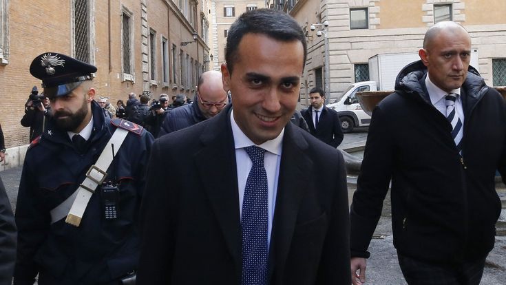 Grillo non ferma Di Maio: M5S-Lega, intesa più vicina 
