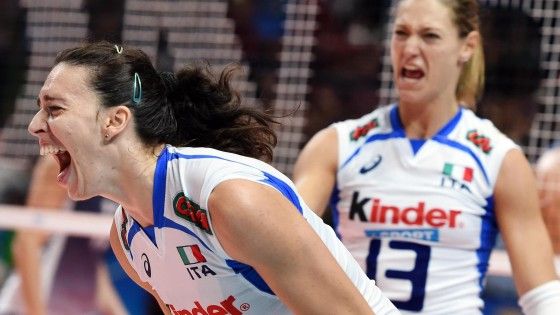 Volley: dall'emergenza al sogno mondiale, tutta l'Italia con le azzurre