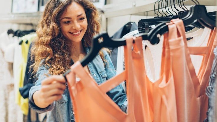 Dal metaverso alla multisensorialità, così cambia l'esperienza di shopping per le generazioni Zeta e Alpha