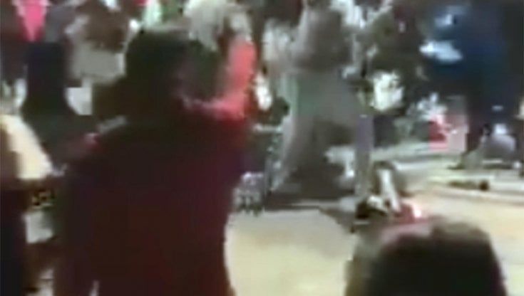 Rissa al Pincio. Il duello tra le ragazze, il telefonino rubato e la sete di vendetta. Ecco cosa è successo davvero