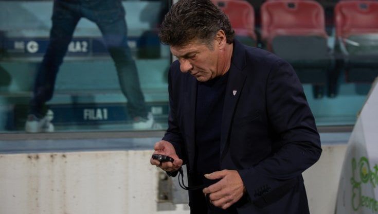 Cagliari, Mazzarri: "Pareggio difficile da accettare"