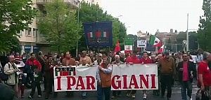 25 aprile, il corteo dell'Anpidal Colosseo a Porta San Paolo