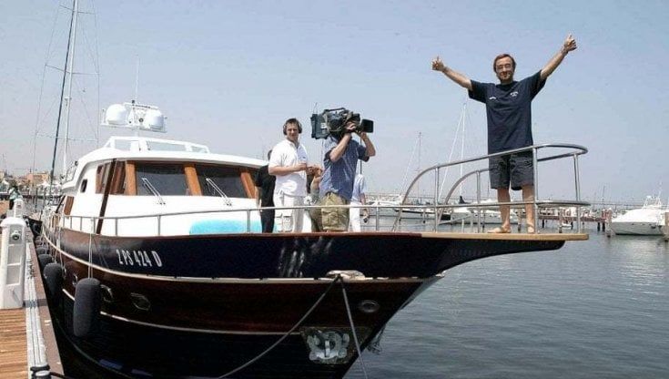 Lucio Dalla e le Tremiti, il film sul cantautore si gira anche in Puglia: ci sono immagini e audio inediti