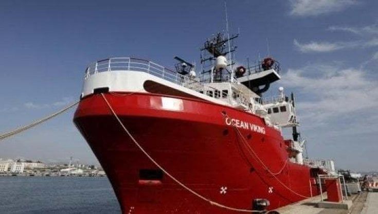Salerno, in arrivo 387 migranti: Lega e Fdi all’attacco