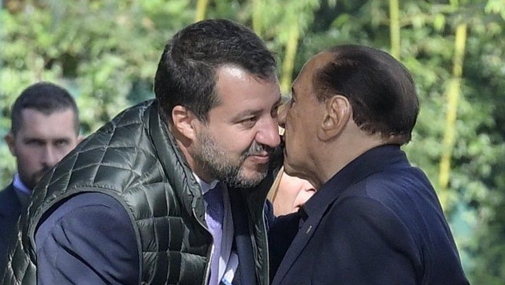 Centrodestra, telefonata tra Berlusconi e Salvini: in settimana vedranno i ministri