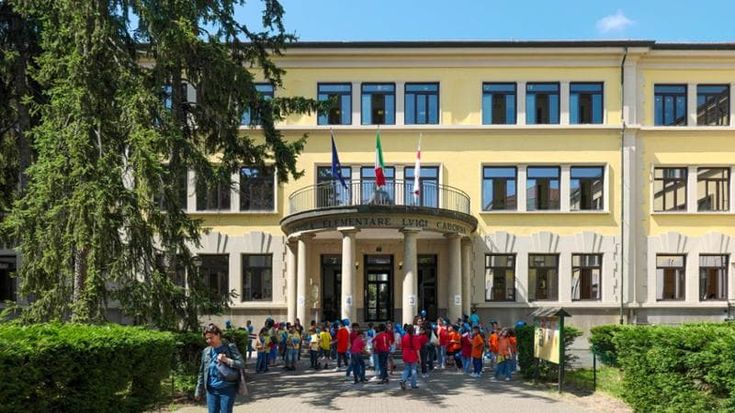 Esodo dei presidi dalla Lombardia, 60 i trasferimenti: “Rischio aumento delle reggenze”