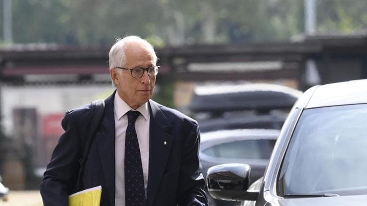 Malagò è commissario della Figc: “Vicenda triste e imbarazzante”. Buonfiglio: “Lui una vittima”