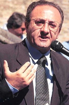 De Luca, da sindaco-sceriffo a governatore della Campania a colpi di ricorsi