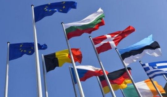Nell'Ue la priorit&agrave; &egrave; il lavoro. Ma lo spread &egrave; netto tra Germania e paesi del sud