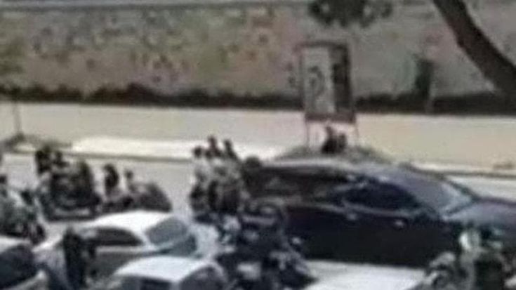 Offesero carabinieri dopo incidente mortale,13 indagati per vilipendio: anche mamma della vittima