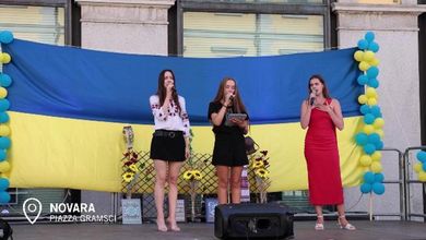 Musica, balli e arte: la comunità ucraina tinge Novara di giallo e blu - Il video