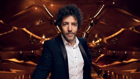 Max Gazzè: "Torno sul palco. E poi da Peter Gabriel"