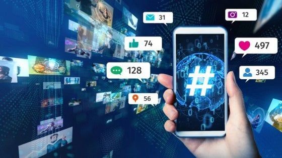 Coprifuoco e smart working:  il mondo è sempre più social