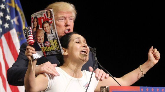 "Sono ispanica e lo voterò". Trump prova a conquistare le minoranze etniche