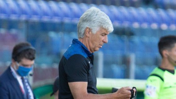 Cagliari-Atalanta, Gasperini: "Andava chiusa prima". Zenga: "Assurdo annullare gol Simeone"