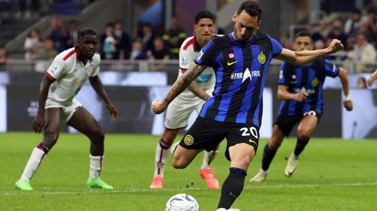 Inter, protagonisti e tifosi. L’architetto Roj: ““Calhanoglu ha migliorato connessioni e gioco”