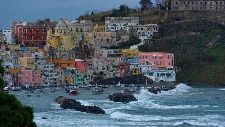 Procida da gustare: alla scoperta di luoghi e specialità della Capitale della Cultura