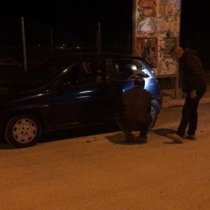 Foggia, due colpi di pistola mentre andava in caserma: ferito 38enne