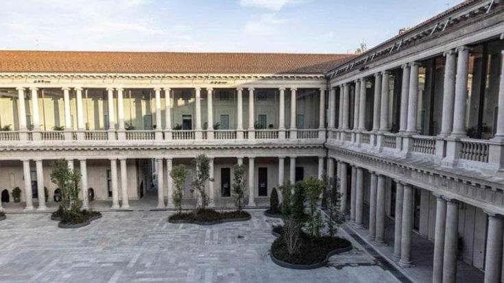 Tenta di rubare orologi e gioielli per un milione in una stanza di hotel: fermato dal proprietario