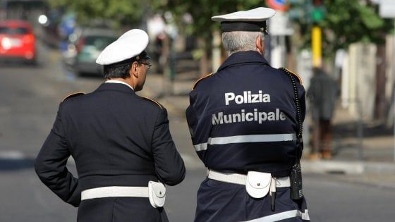 Rintracciato il recordman delle multe a Napoli: sue 676 contravvenzioni, mai pagate