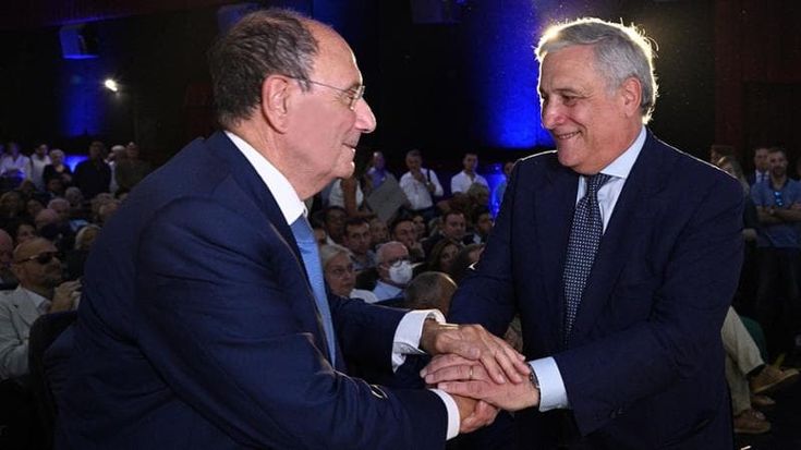 Schifani non si dimette, il gelo di Tajani sul bis: “Serve il cambiamento”