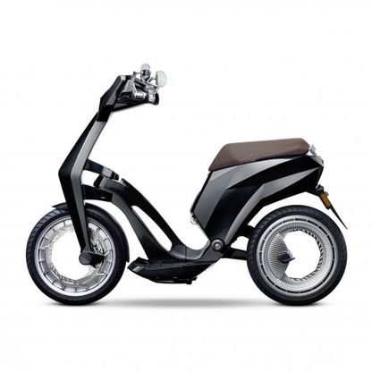 Ujet, lo scooter elettrico che arriva dal futuro