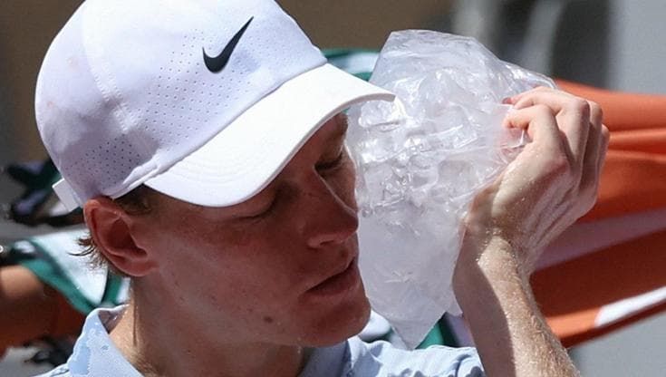 Sinner, riposo e controlli medici dopo la crisi: di nuovo in campo direttamente a Wimbledon
