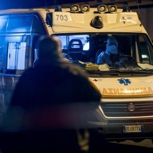 Foggia, lite condominiale per un posto auto: due uomini e una donna portati in ospedale