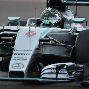 F1, al Gp di Russia Rosberg in pole. Vettel è quarto