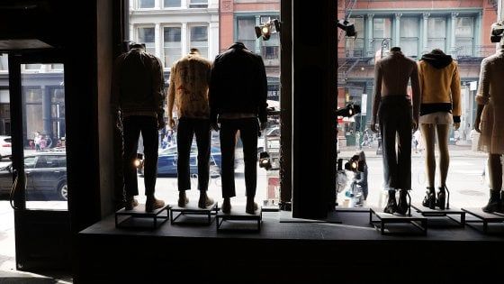 Sindacati: astensione dal lavoro il 25 aprile, 1°maggio e 2 giugno