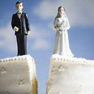 Calano divorzi e separazioni, durata media matrimoni 16 anni