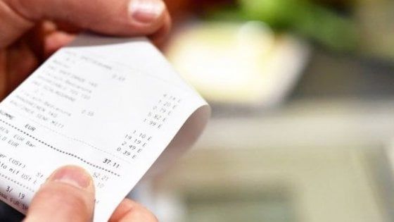 Nella Manovra la lotteria degli scontrini:  un milione in palio una volta l'anno