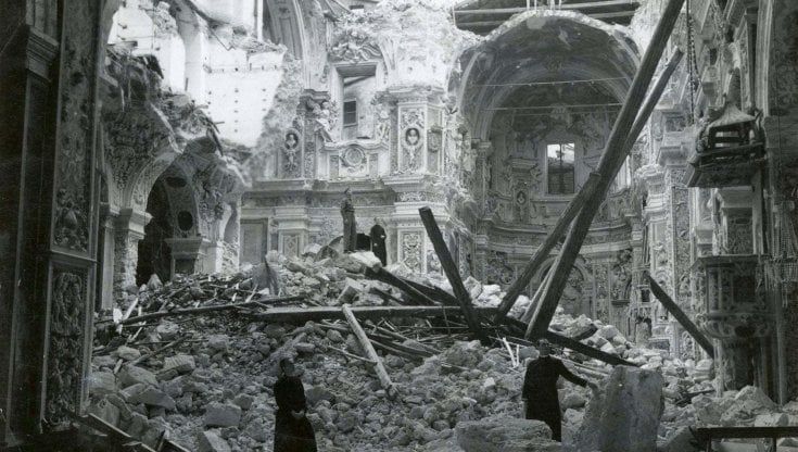 I testimoni delle bombe: "Quel giorno a Palermo scomparve il cielo"