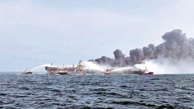 Cargo nel Mare del Nord sperona la petroliera utilizzata dal Pentagono: cosa rischia ora l’ambiente