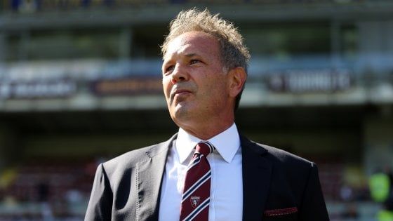 Mihajlovic: "Col Crotone voglio vedere un Toro cinico. Giocherà Sadiq"