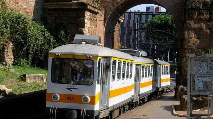 Così i superconvogli gialli della linea più antica della città arriveranno a Tor Vergata