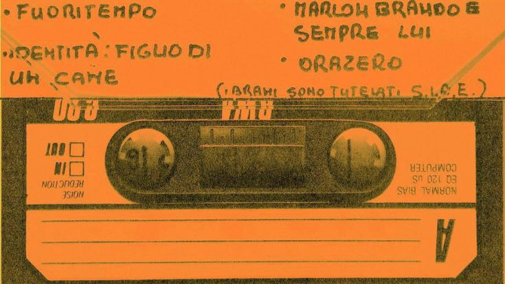 Riavvolgiamo il nastro: torna la musicassetta 