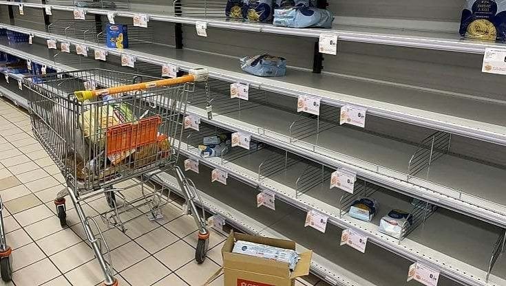 Olio di semi, vuoto solo 1 scaffale su 5, più problemi al sud