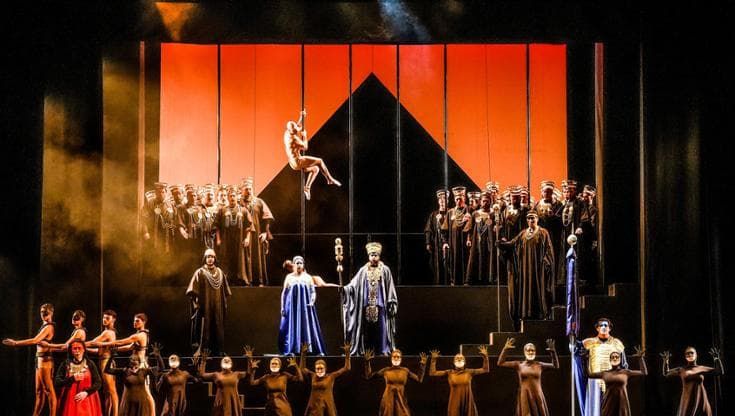 Una “Aida” di grande impatto apre la stagione del Bellini di Catania