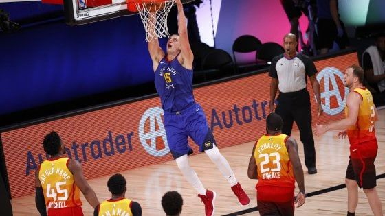 Basket, playoff Nba: Toronto e Boston in semifinale, Doncic dà spettacolo