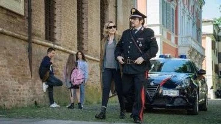 Da Chiavari alla prima serata Rai: Nicola Peirano tra gli sceneggiatori di “Estranei”
