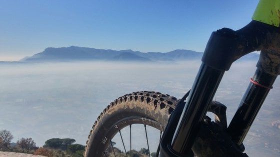 L'appetito vien pedalando: il Lazio in 10 tappe del gusto da scoprire in bici
