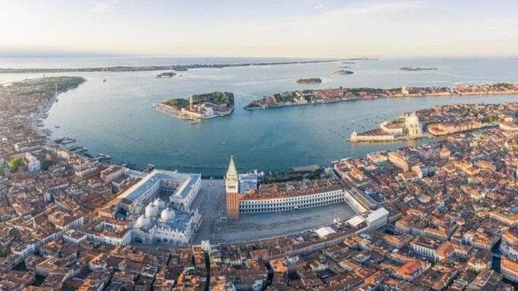 L’allarme dell’Unesco su Venezia. E la città rischia di finire nella black list del “patrimonio mondiale in pericolo”